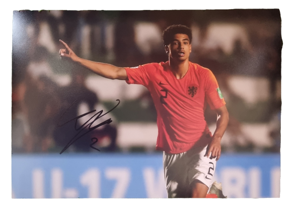 Ki Jana-Hoever Signed Netherlands Photo