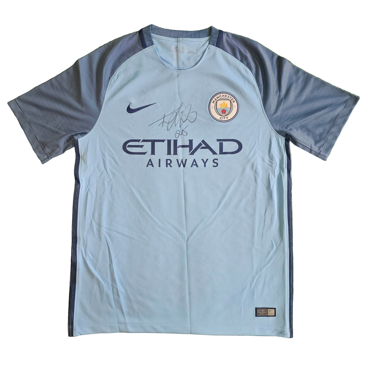 Fernandinho Signed 16/17 Home Shirt | Club COA