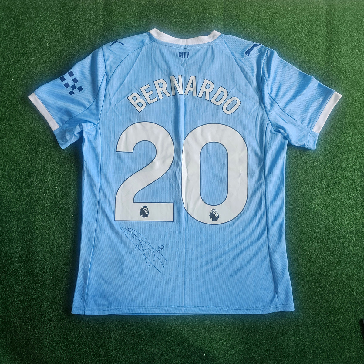 Bernardo Silva Signed 25/26 Home Shirt | Club COA