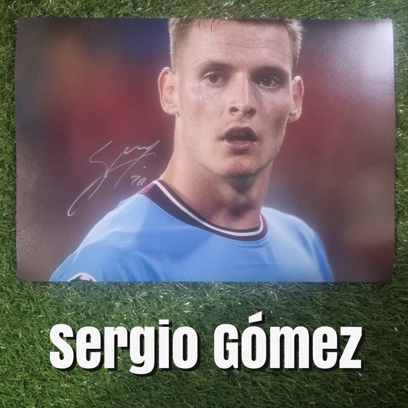 Sergio Gómez Signed Manchester City Photos